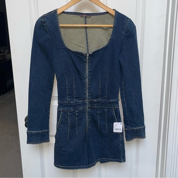 NEW FREE PEOPLE We The Free CRVY High Society Playsuit $148 Socialite Longsleeve - Picture 3 of 13